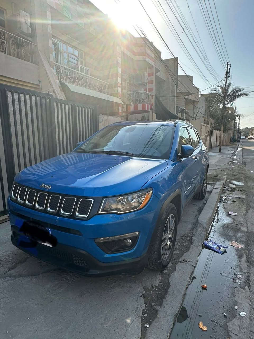 للبيع جيب كومباس
2018
كلين تايتل
بيهة طخة خفيفة باب خلفي مصلح بارد
بيهة تبديل محرك طابوكة
ماشية 190 الف 
محرك كير صدر تبريد مكفولات
السيارة فول مواصفات بس قمارة حديد
السعر 120 وبيهة مجال حك الجية
رقم الماني 
سنوية ساقطة
للاستفسار الاتصال واتساب فقط 
***********
