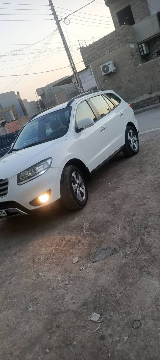 سلام عليكم سنتافي 2012محر4 كير شرط شرط التحويل السياره فوال موصفات تحكم ستيران تلاجه دخليه بني رمه مريات شفاط تبرئته مركزي ثلاثه قطع السياره ماشيه 157كيلو بيه شويه بارد السعر 150 ورقه ‏‪***********‬‏///‏‪***********‬‏
