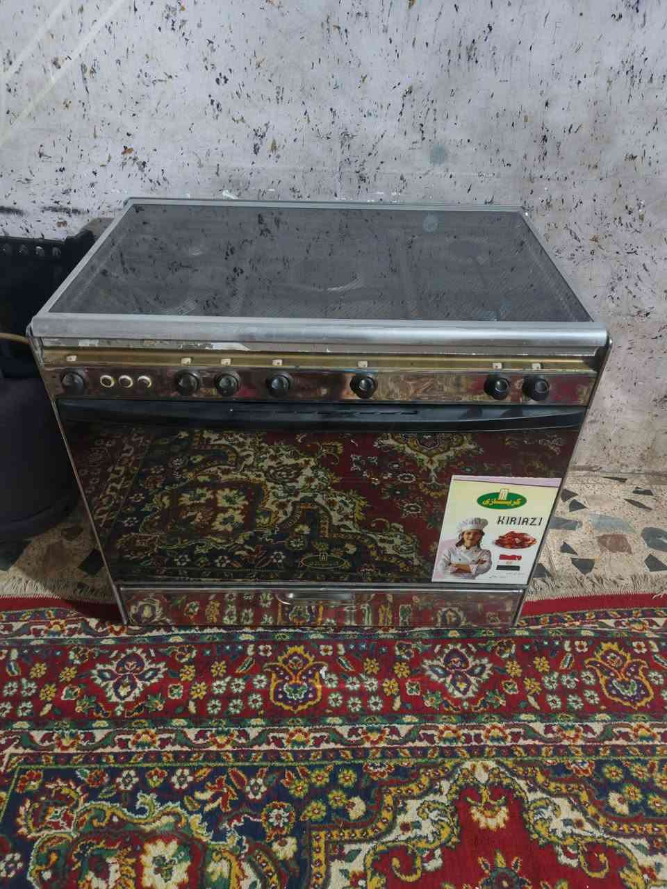 #كاونتر ثلاث قطع تزگام درجه اولى السعر 290.  طباخ كريازي مصري 220ثلاجه 18 قدم 180#تخم 10 مقاعد السعر 210 #طباخ قياس 80 فريش المصري شغال 210 مكان #بغداد يوجد توصيل داخل #بغداد ب كروه فقط


**إذا كنت صاحب هذا الإعلان وتريد حذفه لأي سبب، رجاءا أرسل رسالة إلى الدعم الفني**