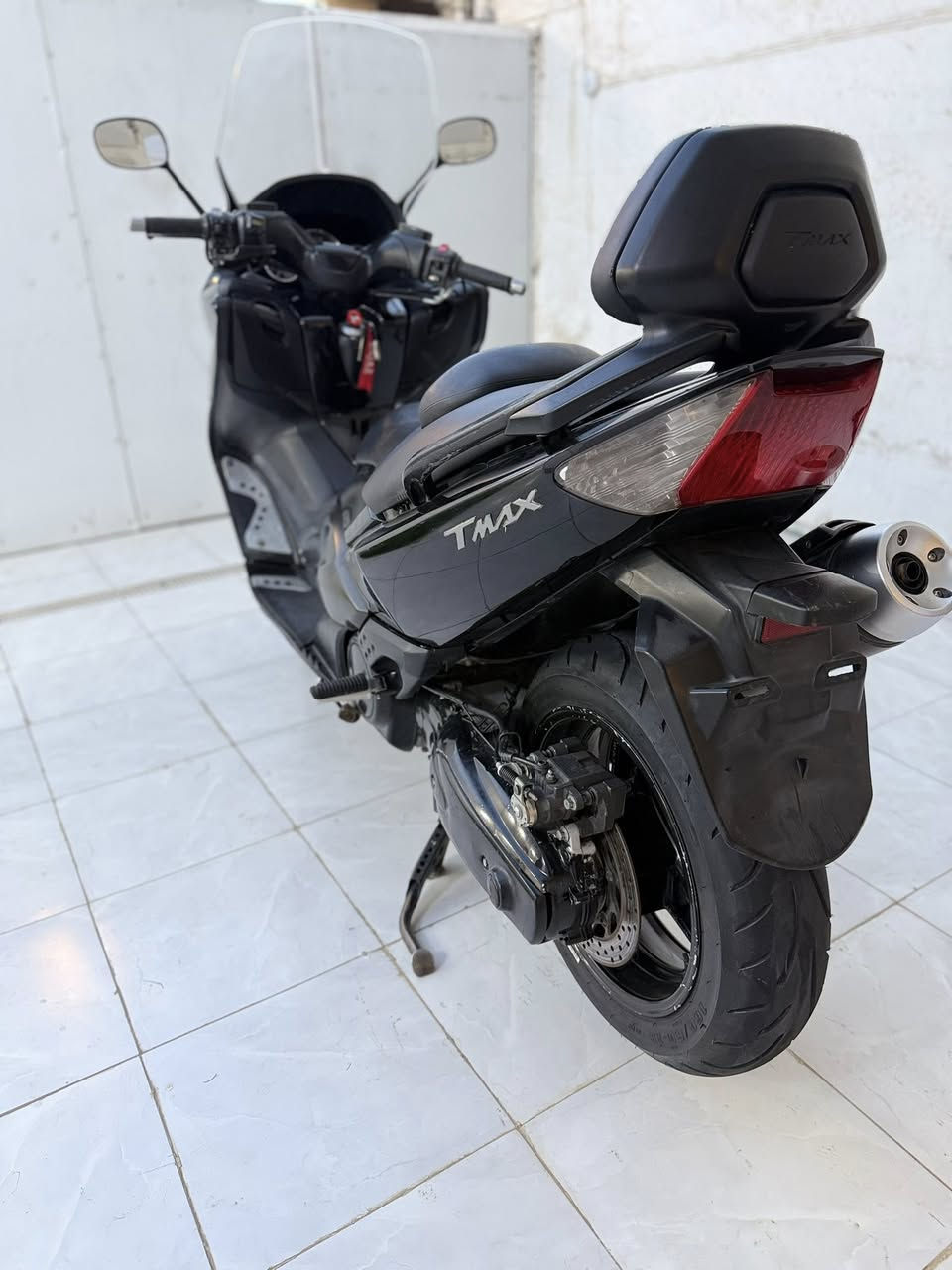 السلام عليكم 

تيماكس 2011  نضافة 100/100 
ماشية 34  

***********
