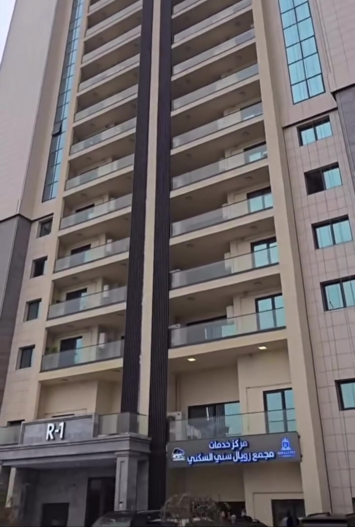 للبيع شقة مميزة في مجمع رويال سيتي

🏢 شقة بموقع ممتاز داخل مجمع رويال سيتي
📐 المساحة: 198 م²
🏙️ الطابق: 19
🏢 البناية: 4

✨ شقة واسعة بتصميم عملي وموقع مميز داخل المجمع، مناسبة للسكن أو الاستثمار.

💰 السعر مناسب جداً وللجادين فقط.

📩 للاستفسار ومعرفة السعر والتفاصيل، يرجى التواصل على الخاص أو الاتصال ***********
