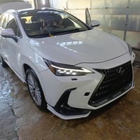 لكزز nx 350هايبرد اعلى موصفات موديل ٢٤رقم بغداد خليجي مصبوغة حزام  ‭٠٧...