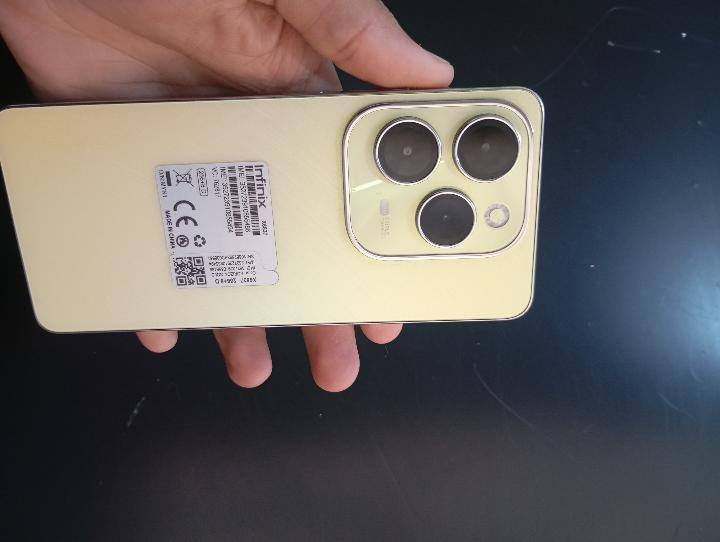 السلام عليكم
انفنكس هوت 40 برو جهاز اخو الجديد نضافته 85% ذاكره 256.عشوائيه 8. بطاريه 5000 معالج 99.. معلومات الجهاز موجوده بلصوره.. استعمال شهرين مابي عيب غير الشاشه. الكسر مبين بلصوره... رايد مراوس بجهاز مرتب


**إذا كنت صاحب هذا الإعلان وتريد حذفه لأي سبب، رجاءا أرسل رسالة إلى الدعم الفني**