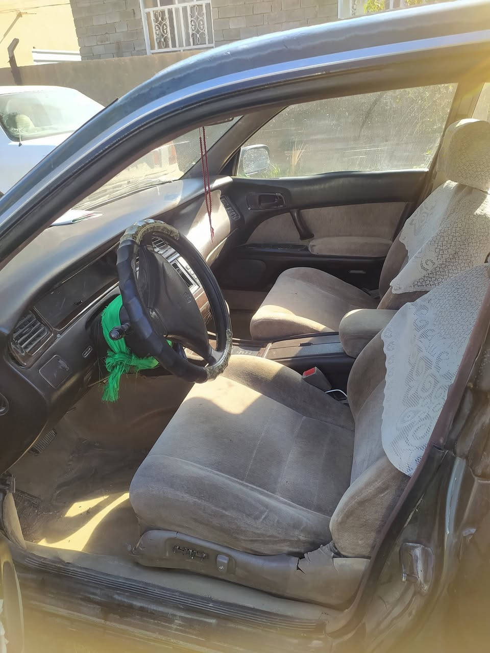 السلام عليكم بطه 91 صاحبها يريد تحويل
السياره نضربت وصلحتها مبدل بنيد وجاملقات فقط بدون كص 
للأستفسار ***********
