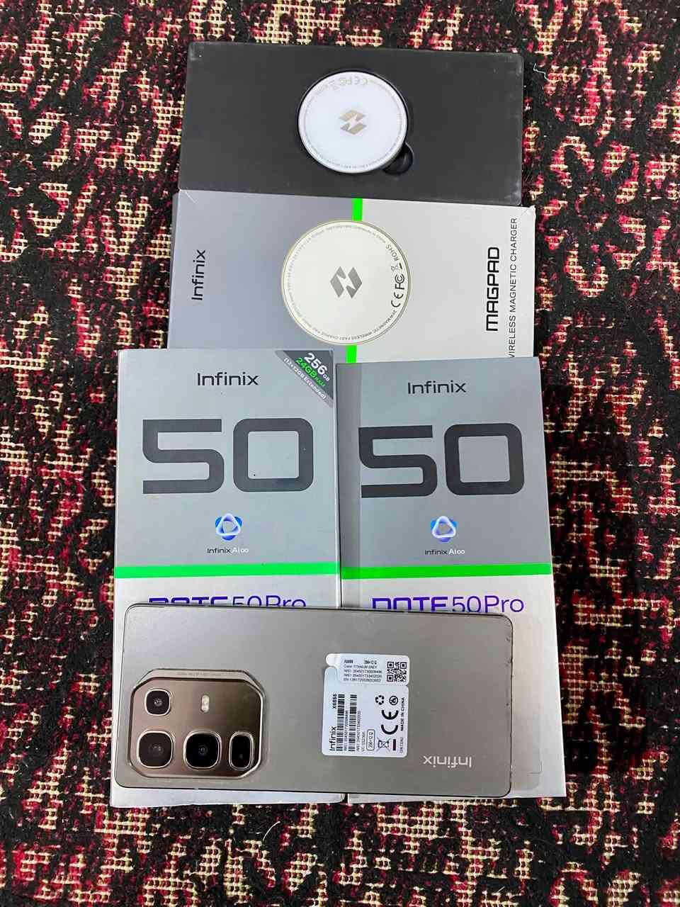 السلام عليكم البيع انفنكس نوت 50 برو جديد كارتون ويا بدون غراض بس كارتون  مبدل شاشه بسس ذاكره ٢٥٦ كله شغال السعر 165 وبي مجال مكان اطوريج الرقم ***********
