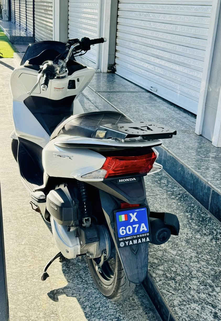 سلام عليكم
دراجة بي سي اكس 
جيل ثاني ياباني
مكفولة كفالة عامة
السعر19$
اوبيهة مجال
***********مكاني واسط
