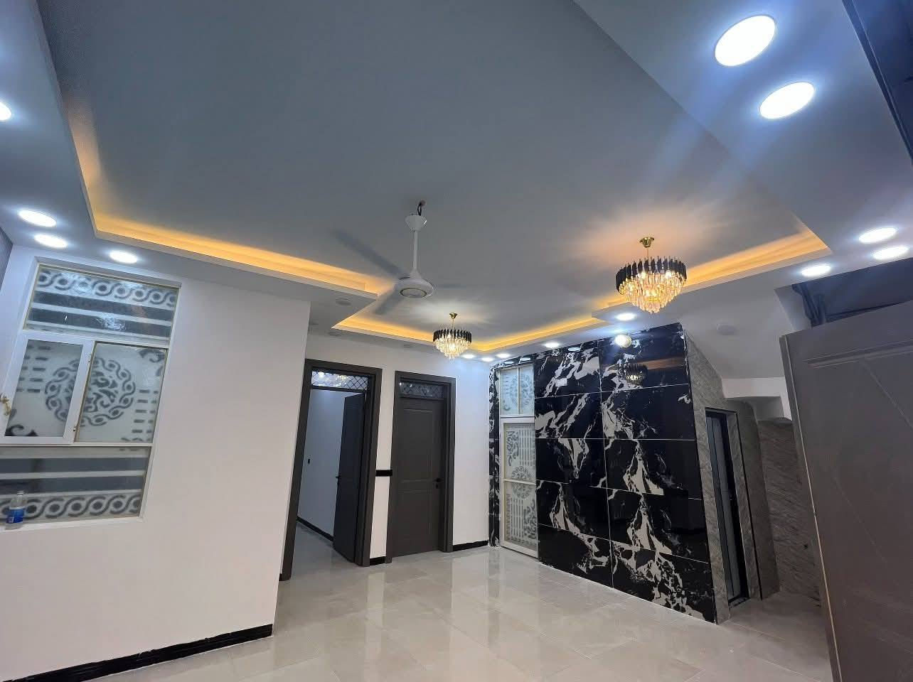 محبي الأناقة والجمال! 🏡 فرصة لا تعوض! منزل بمساحة 150 متر مربع للبيع بسعر مغري جداً 💸💸!
الموقع: النجف، ملحق قرية الغدير 🏛.
للتواصل والاستفسار: *********** 📞📞. لا تدع هذه الفرصة تفوتك!
