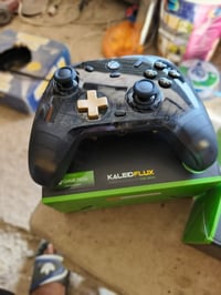 يدات KALEID FLUX متوفر قطعتين  الوحد 35وثنين 70 توصيل مجاني  077361529...