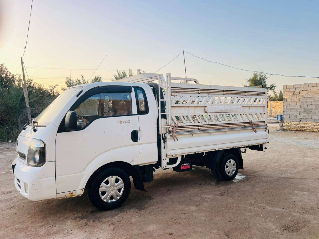 السلام عليكم البيع فقط
كيه بنكو مديل 17 شكل 18 طالعه بدايت 18 سنويه لحد 2028 كفاله عامه وضع شركه ستخدام شخصي مكينه كير اكسن حداديه شاصي كله مكفول مداور شرط تخم تاير توني شاده ما نقصه برغي واحد جاهزه رقم قادسيه مشروع وطني كهربائيات كله شغاله سبيرات جاهزه مجهزه سياره خير من الله 

السعر 115 قفل مكان ناصريه مركز 

***********
