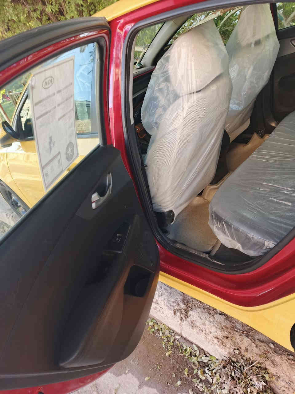 سلام عليكم كيا فورتي موديل 2019 سياره جديدة وجاهزة عله اخر حبايه باتري دوشمه عامه حته سفاري مكينه 2000 محد لاعب بيهة عشركه كلوب مابيهة طافي كير ايتي سياره جديدة شكد متصور حادثة كدامك بدون دواخل خلاص سياره اصفاحهة موس السعر 148وبيهة حك جيتك العنوان الحرية الدولعي رقم الهاتف ***********او***********
