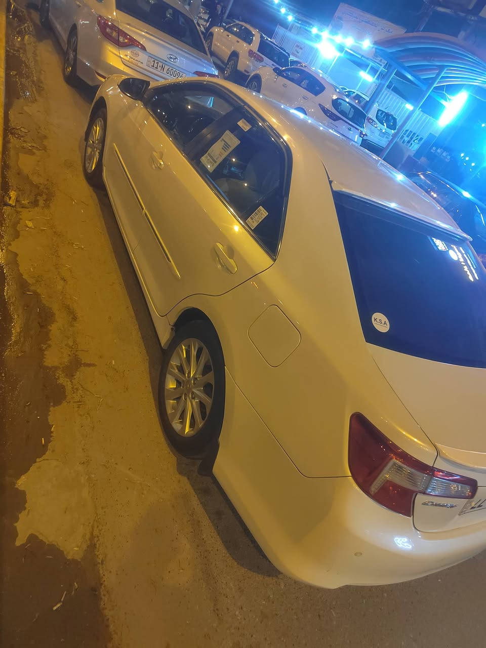 كامري موديل 2013 خليجية مواصفات عادية تبريد قطعتين
بيهه 1 قطع صبغ فقط   وتكحيل يم لايت الامامي سنوية ٢٠٢٨  
والهزة تنتهي بشهر السادس تحويل تريد وكالة السيارة مابيهه اي نقص من كهربائيات كلهه شغالة وتبريد شغال محرك كير كفاله عامه  
مكان السيارة الانبار فلوجه 
السعر ١٣٥ وبيهه مجال 

***********
***********
