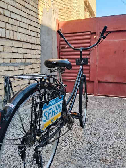 السلام عليكم بناتي باله موديل 20 نضيف حجم 26 والصور كدامك وشوف غراضه موجودة بس اني فاتحهن للبيع السعر 90 وبي مجال مكاني بغداد قضاء الزوراء المعامل الباوية موجود واتساب ه‍ ( ‍*********** )
