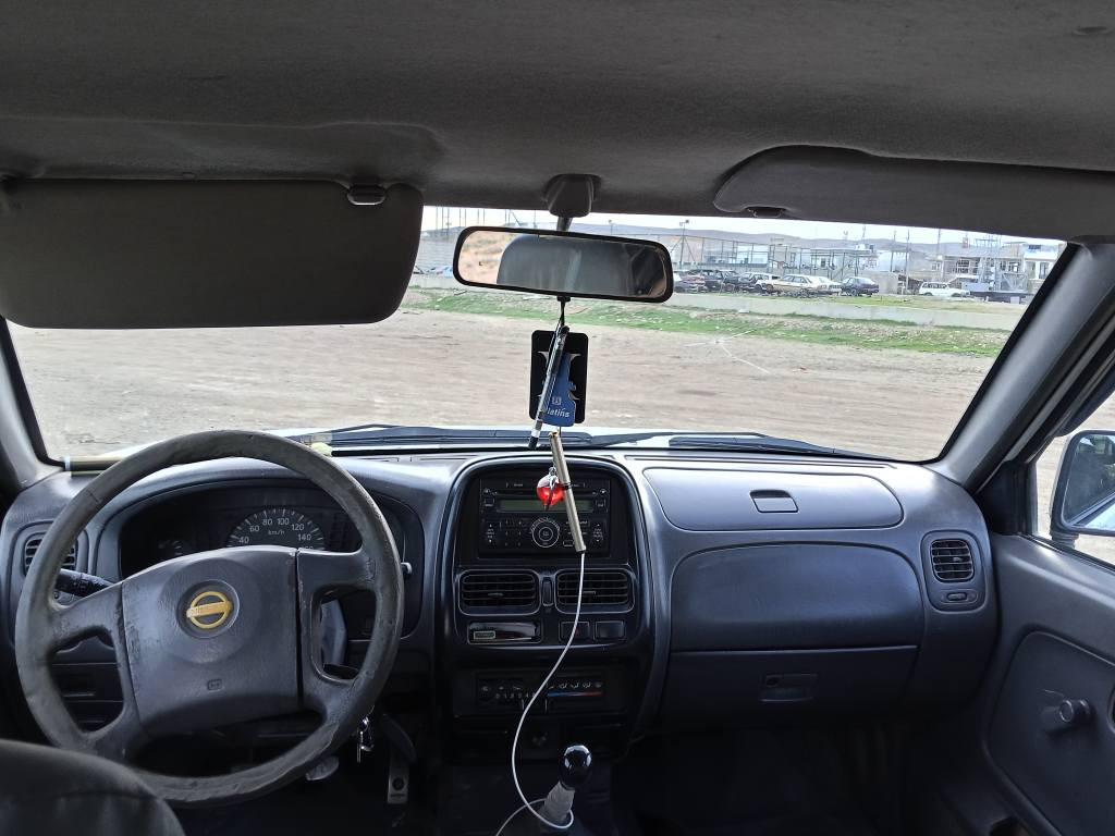 پیکاب  نیسان مۆدێل 2002سەنەوی بەسەر چوە دەعرو لێدراوی نیە مەزبوت و جائیزە قڤڵ مەرکەزی و تەبریتی ساردو گەرم پاوەری نیە سعری75وەڕەقە ناونیشان چەمچەماڵ  ژ.م  *********** شمشمل, السليمانية
