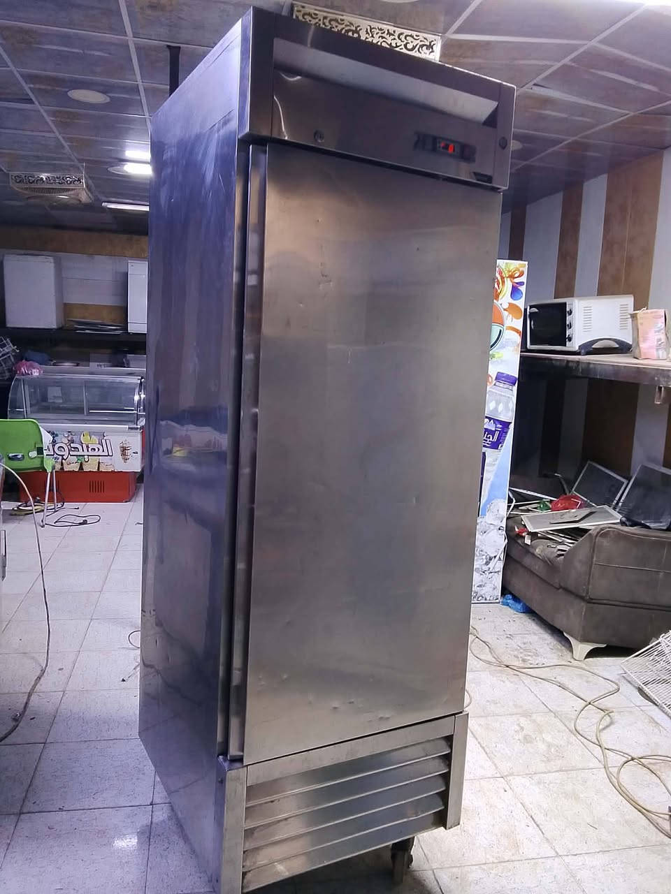 براد ينزل سالب ٣ تبريد
ارتفاع أكثر من مترين عرض ٦٥ نزال ٨٠
بغداد مكانة شراي خاص
متوفر براد تحضير  بيتزا وبراد مقبلات


**إذا كنت صاحب هذا الإعلان وتريد حذفه لأي سبب، رجاءا أرسل رسالة إلى الدعم الفني**