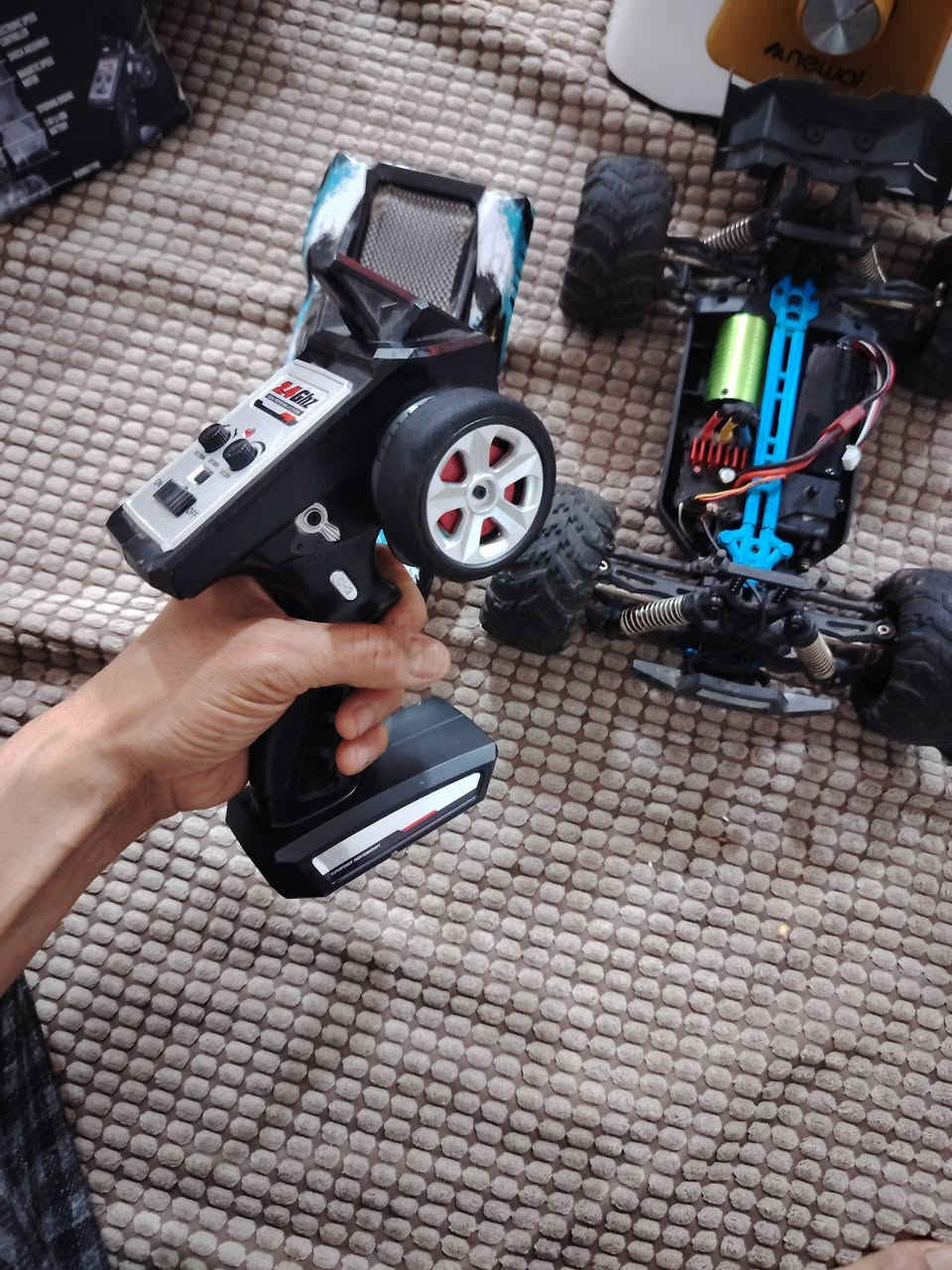 السلام عليكم سيارة أحترافية حجم 1.16 مستعملة محرك برشلس السعر 40


**إذا كنت صاحب هذا الإعلان وتريد حذفه لأي سبب، رجاءا أرسل رسالة إلى الدعم الفني**