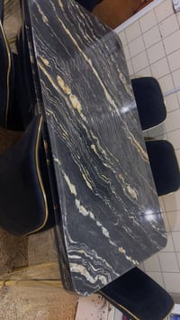 ميز طعام 6كرسي العلوان النهروان القريه النفطيه  07711243440