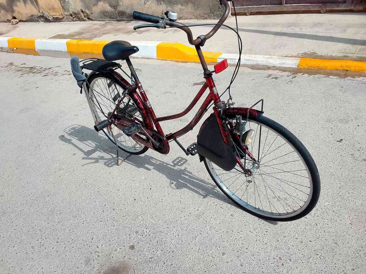 سلام عليكم باسكل منقش 2017👍🫆بالة ياباني اصلي 🗿
تايرات جوابة مال شركة 💯 
بريكات وصفارة ♨️ 
ويالة ثينيهن نضافة فول وبدون عواج ✔️
مكاني ديالى كنعان 🚧 
السعر 120 وبي مجال 💸💵
بيع او مراوس 🎭


**إذا كنت صاحب هذا الإعلان وتريد حذفه لأي سبب، رجاءا أرسل رسالة إلى الدعم الفني**