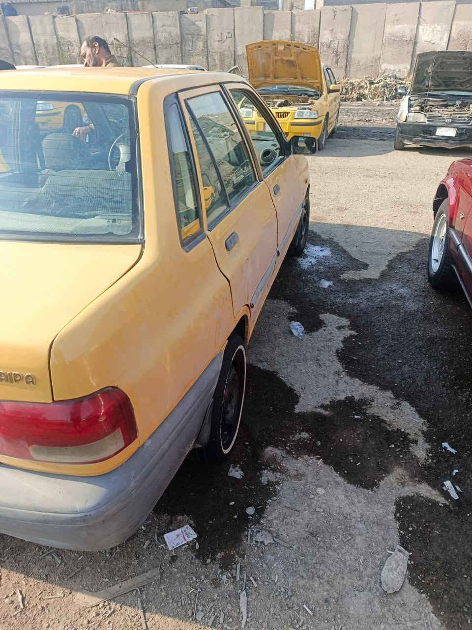 البيع رقم احمر بغداد كوم حديد  محرك يدخن بس تمشي 6قفل***********تصل بلرقم فقط مكلف بنشر
