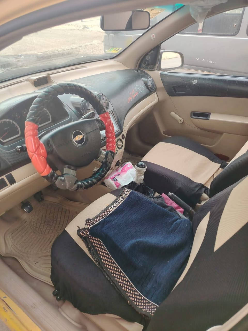 السلام عليكم افيو 2009مؤسسه محرك استرا تك محرك وكير شرط ضرار جملغ بل حوض شي قليل كابون بنزين سنوية 27 السياره تحويل هيه وغرامه صفر *********** السعر 52
