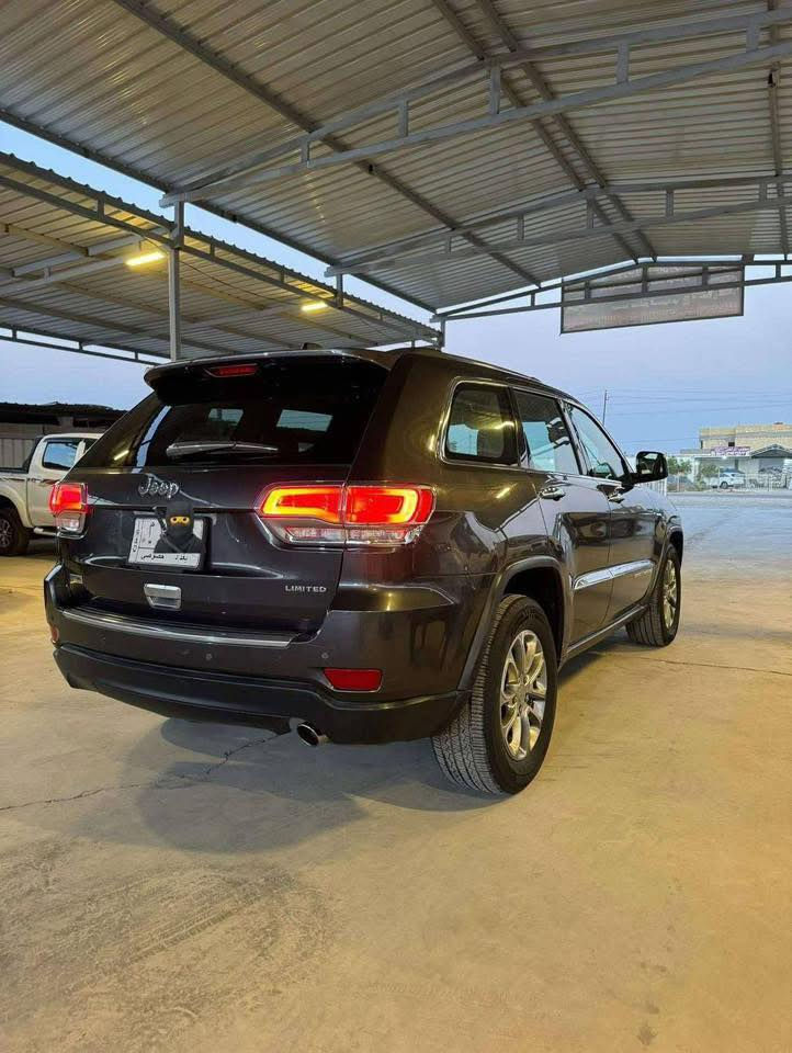 السلام عليكم ورحمة وبركاته جيب شيروكي لمتدد
موديل ٢٠١٥ فول مواصفات 

الحادث سطحي. بدون بجم 

مطلوب مراوس بجارجر 

من ١٦

إلى ٢٠

***********
