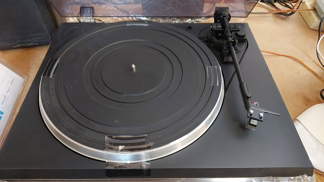 السلام عليكم.. عرض #2026087
مشغل اسطوانات كرام ديك جديد ONKYO صناعة يابانية
موديل CP-1400A , حجم لارج (عرض 43cm)  , نوع الكرام *ديك* (يحتاج الى مضخم خارجي phono stage) ، Auto Return . 
كاترج DN-74ST diamond.
المهتم بالشراء يراسلني مسنجر او واتساب  💖
توصيل موجود كل محافظات العراق ⚘️

Mustafa Electronics 
Audio , Video & Electronics
Whatsapp: ***********

#vintage #stereo #fyp #audio #hifi #system #eq #dj #Sony #samsung #Audio #blacksabbath #stereo #brazil #indian #India #Korea #Philippines #kuwait #online #saudiarabia #japan #usa #Germany #chill #kenwood #apple #tech #vintage #retrogaming

