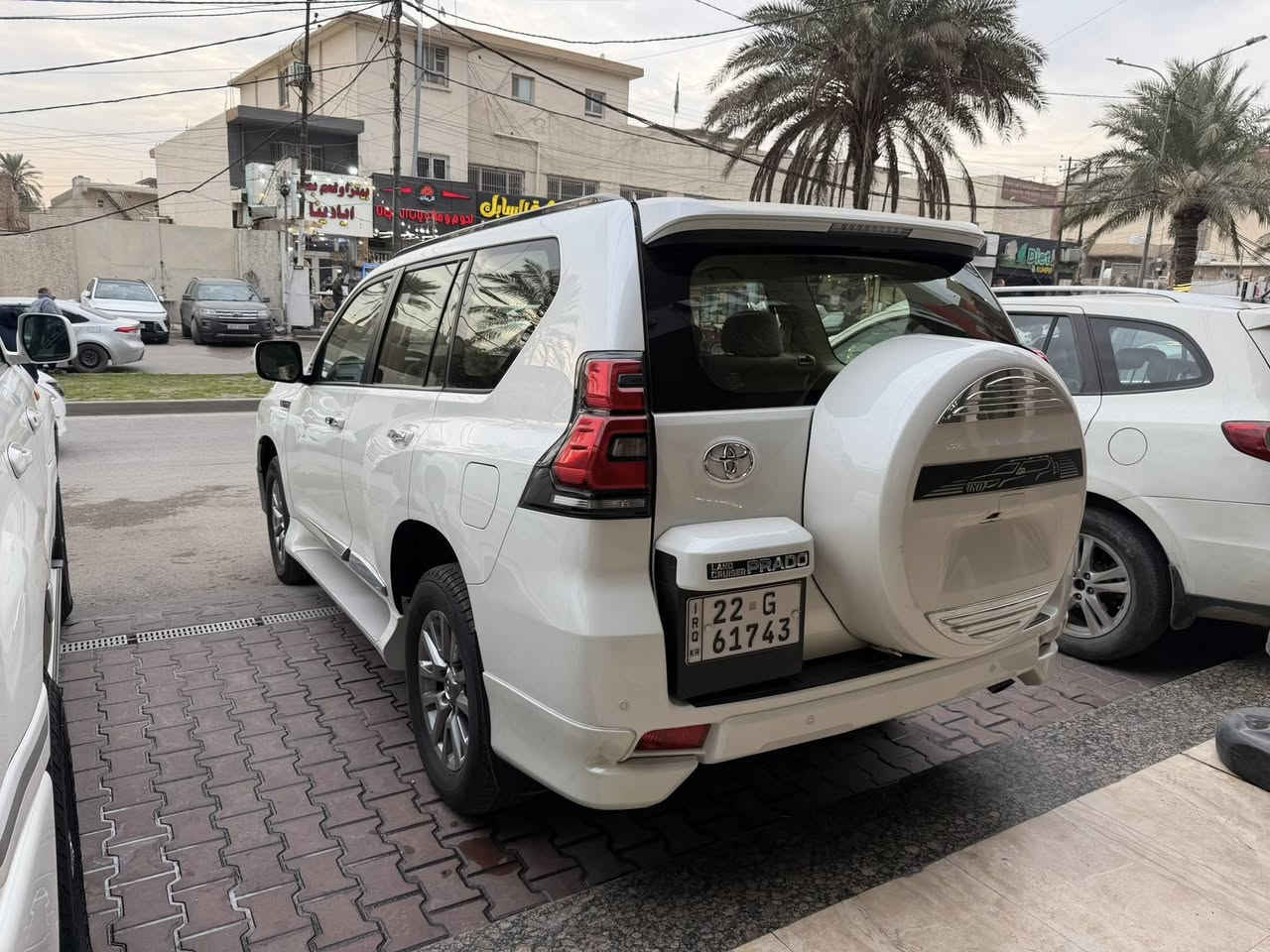 برادو موديل 2021 TXLخليجي وكالة ماشية ٦٧ مكفولة كفالة عامة ٦ سلندر فتحة بصمة ثلاجة فول 
مواصفات كشنات مخمل 
السعر ٤١٥
موبايل ***********
