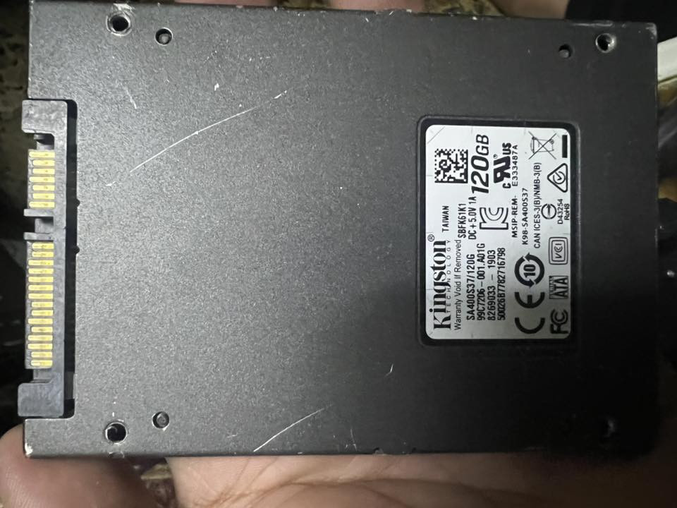 ssd: Kingston 120gb 7mm = 20 الف
gpu: rtx 2060 6gb asus =275 الف 

cpu: i5 10400F

= 100,000

cpu Cooler: DeepCool 

m.b: Gigabyte H410 m = 75,000

Ram: 8x2GB DDR4 = 100,000

Power Supply: Fantech Shadow PSB 550w 80+ Bronze = 75,000

Fan Kit: 5x120mm = 25000

متواجد واتساب ***********
