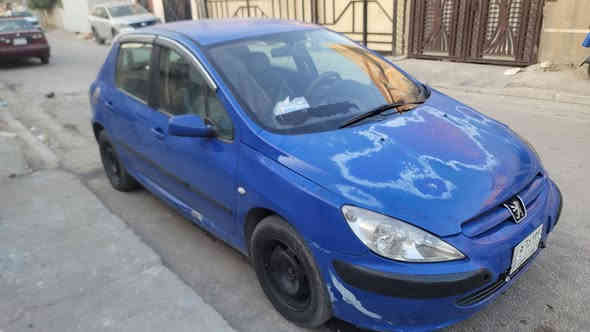 السلام عليكم بيجو ٣٠٧ موديل ٢٠٠٥ للبيع 
السيارة كاملة مابيها نواقص 
كير مكينة تبريد وكهربائيات مكفولات 
السيارة اني جانيها صار ٣ سنوات عندي 
السيارة بس خارجها شوية تعبان بس بدون صبغ 
داخلها مرتب ونظيف ومابي أي مشاكل
السيارة رقم بغداد وبأسمي مشروع وطني تحويل ثاني يوم اذا تريد 
تفاصيل أكثر عند الاتصال اني متواجد على الواتساب فقط 
*********** 
السيارة سعرها 53 وبيها مجال
