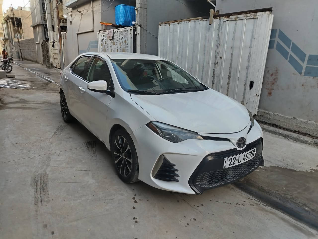 سلام عليكم ورحمة الله وبركاته للبيع  كورلا 2017 LE
*********** 
سنويه جديد 2030
هزه جديد
رقم أربيل جديد
كير ومحرك شرط
تخم تيرات جديد
حجر بلادي
رادر بلادي
حادت جملغ 
 شبر باب بدون دواخل ايرباك سليم
***********
