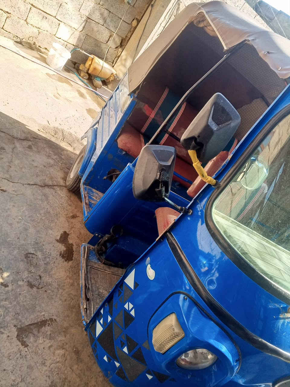 سلام عليكم تكتك اتول البيع جديد محرك خير من الله كهربائيات كله شغله مديل 2020اوراق كامه بيه وصل مال رقم سعر 1800بيه مجال اتصل ***********
