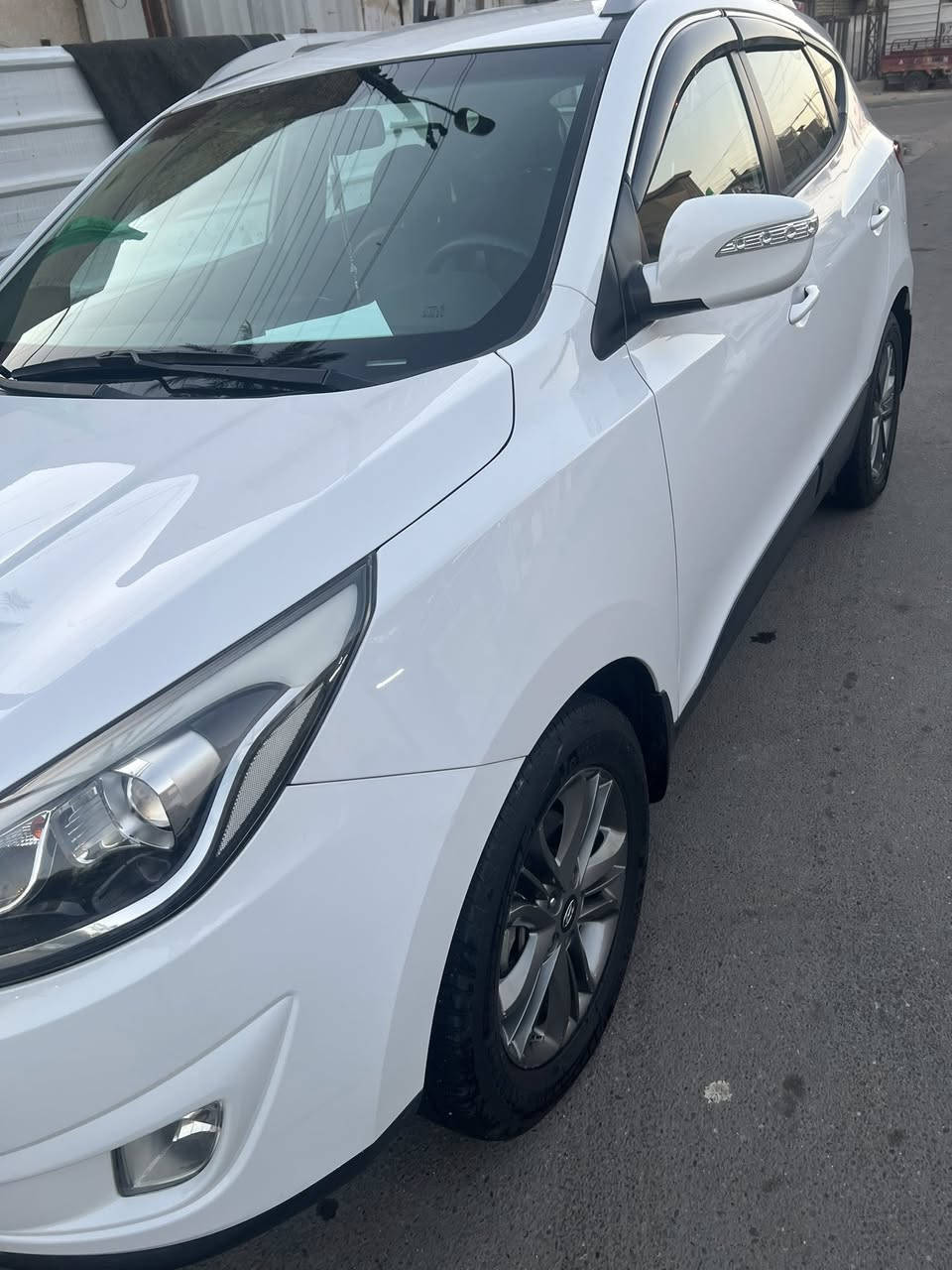 لبيع توسان ٢٠١٥ خليجي

ابيض 

تحكم ستيرن 

سويج 

 تبريد قطعتين

محرك دوش ٢٠٠٠

صور السونار بالمنشور

  ماشية 150 الف

السيارة بأسمي 

مكاني بغداد حي العامل 

 السعر١48  وبيها مجال 

 الاستفسار  : ***********
