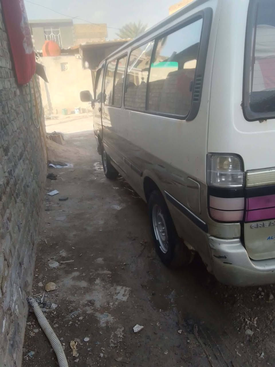 السلام عليكم 
جنبي موديل ١٠ كير ومكينه ونج ناعم مكينه جديده تخم  تاير رقم احمر ديالى سيارة جاهزة بلاديه راعيها موجود ابو الوكالة ام الباركود يمي موجود مستمسكات راعيها عندي السعر ٣٠ مراوس بسيارة صغيرة  هم ترهم شعندك نزل مكاني حلة ***********
