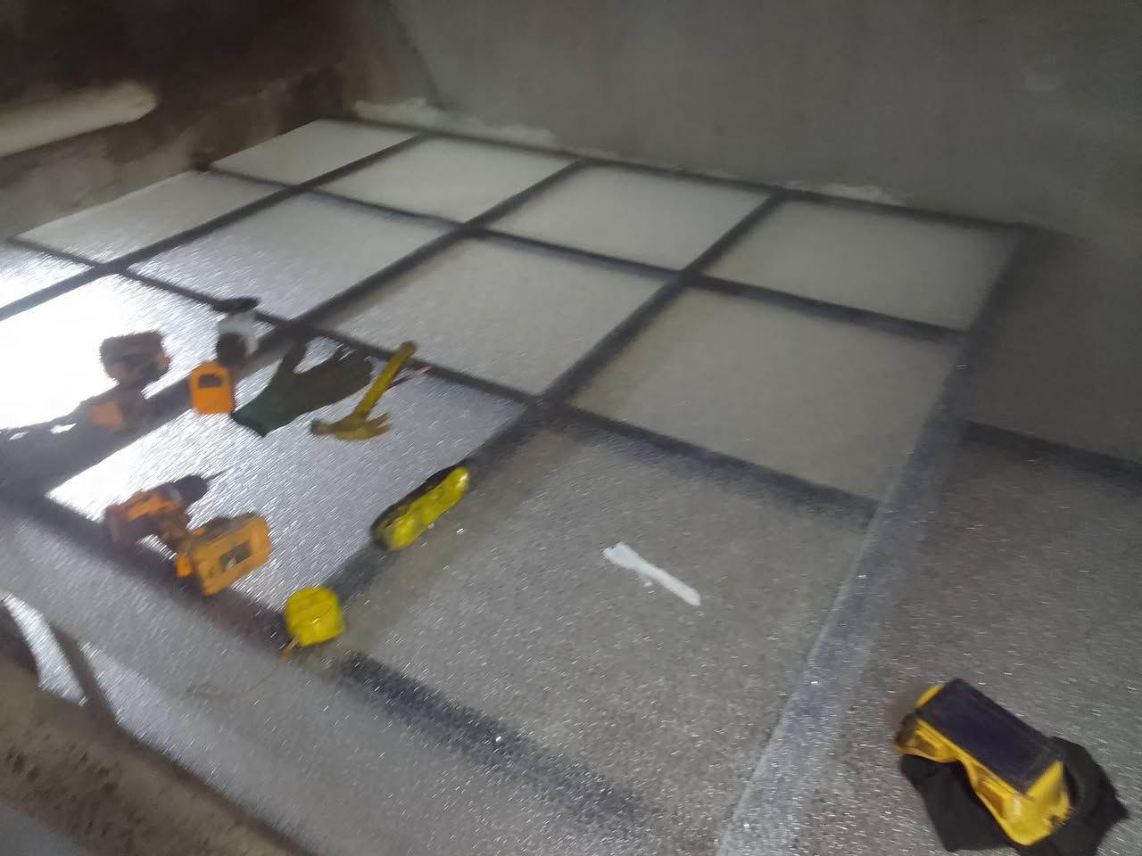 شغل اليوم تغليف منور  سويتة مطبخ حار شغل اليوم حدادة الاستاذ ياسين ***********
