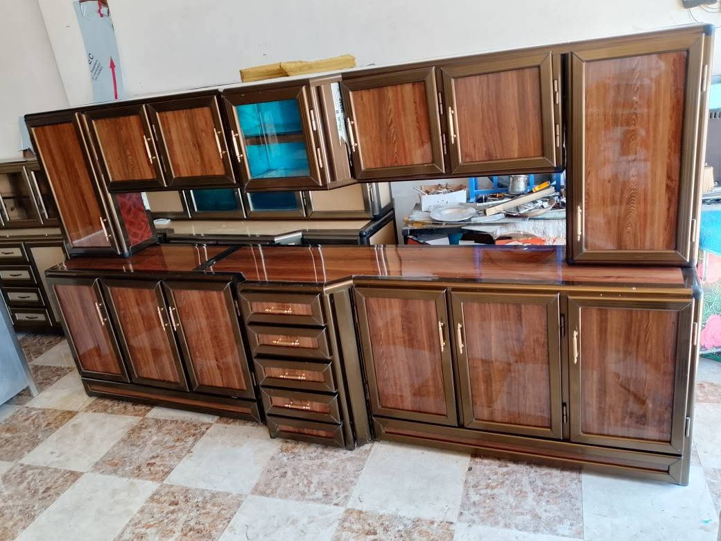 معرض يونس لتجاره الأثاث المستخدم والجديد 

كاونتر ثلاث أمتار ونصف مستخدم 

للاستفسار الاتصال على الرقم التالي 

*********** تكريت, صلاح الدين
