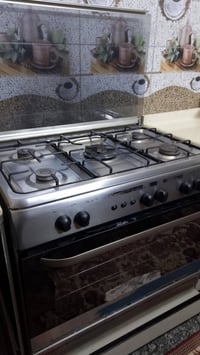 طباخ • نضيف شغال • قابل للمساومة