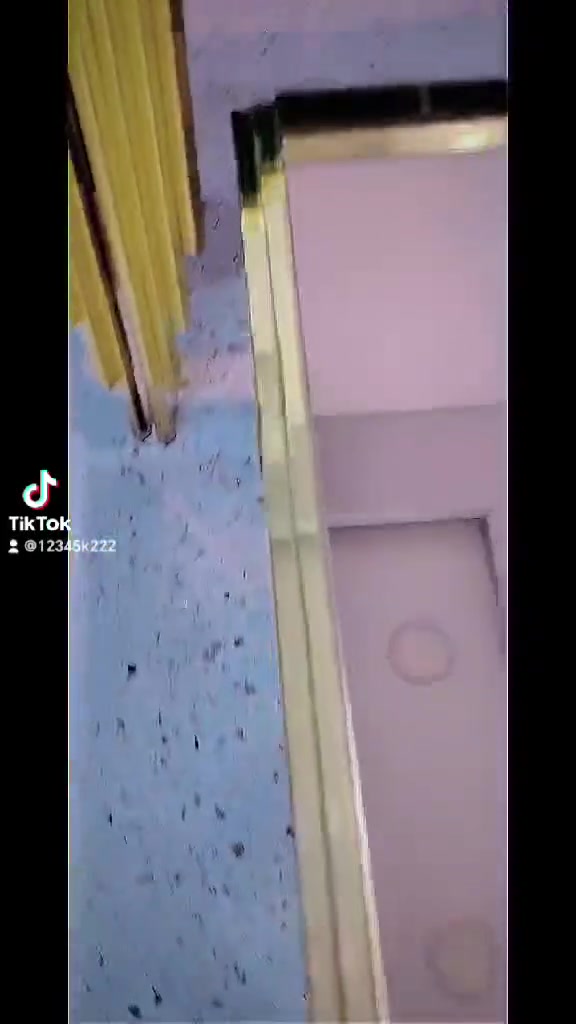 السلام عليكم طبلات ذهبي اصليات الشرطة الخامسة الاستفسار ***********
