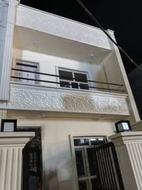 بيت للايجار • ١٠٠م • قرب جامع عيسه
