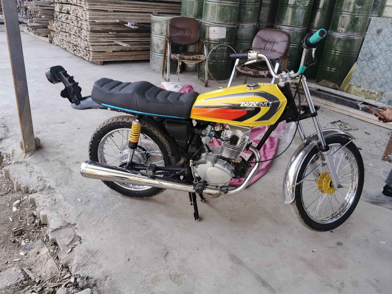 دراجة تعمير نامة شلامجة مفتوحة ولفات اي نقص مابيهة ادوات مكفولة من السرقة السعر 700مكاني بصرة ابي الخصيب ***********
