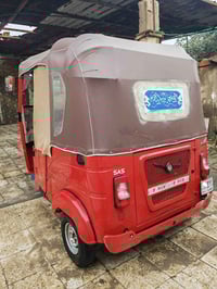 تكتك باجاج ٢٢ رقم وسنويه تكتك نضيفه بدي مابي ضربه بس زلوغ خفيفه لمكينه...