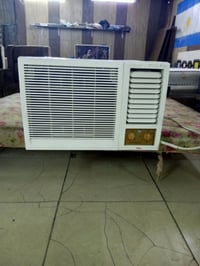 مكيف تي سي ال 2 طن نظيف كلشن عنوان بغداد حي الجهاد 07877666060