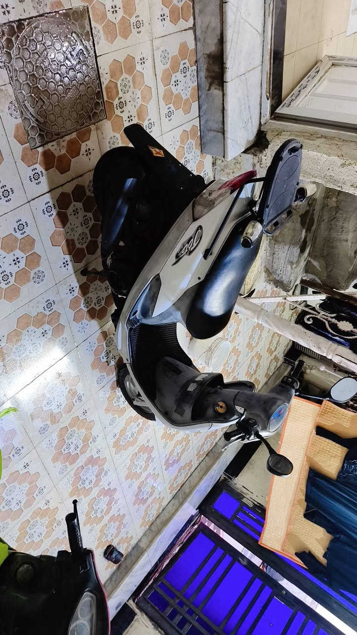 السلام عليكم دراجه ماكس منغولي للبيع كل شيء شغال بيها ما بيها اي نقص السعر 550 للاستفسار رقم التليفون***********
