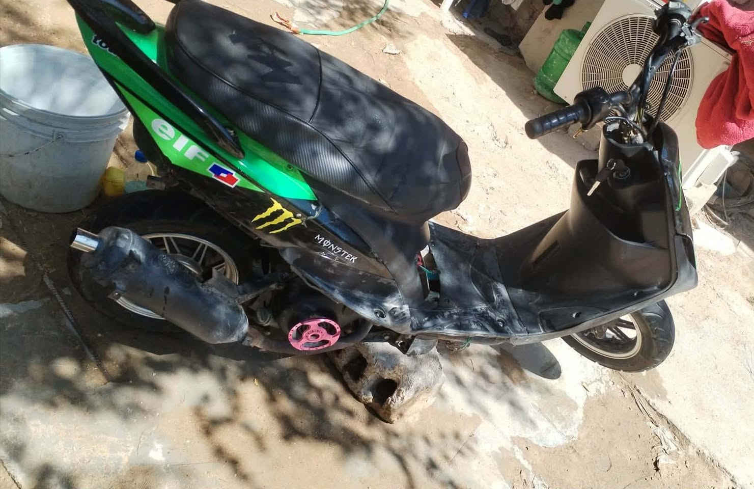 للبيع دراجه ماكس /عدله 

مفتوحه بوشه 55
دراجه نضيفه تجي تفحص وتروح جانت متروكه كهربائيات شغاله رقم شاصي موجود 

السعر/250 

المكان/ كربلاء حي السلام

الاستفسار او الاتصال ***********
