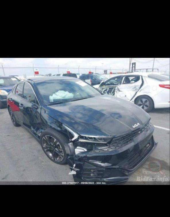 سلام. عليكم.  حبايبي k5 موديل 2023سياره نضيفه.  أربع. أنظمه قياده تشغيل عن بعد رادارات مفوله.+بانوراما +نضام. ترحيب.وحادث حلوو . سياره gtl. فول
محرك 1600تيربو🔥✈️. 
عليها نانو سيراميك   داخل احمر 
ماشيه 42mi
رقم أربيل باسمي 
183$وبيها مجال للطيبين اتصل.  وبخدمتك ***********
بي واتساب
