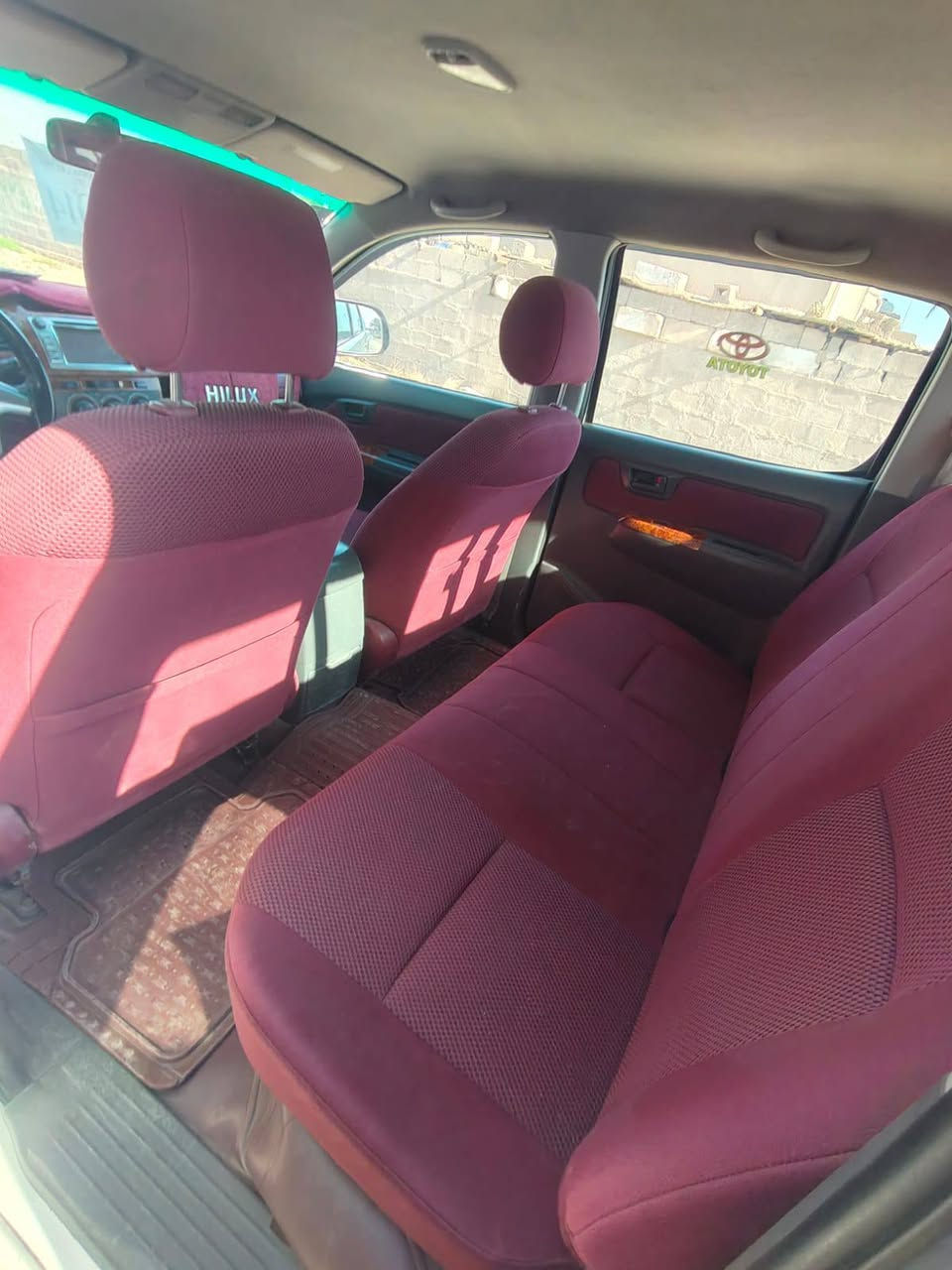 سلام عليكم مدير الكروب المحترم فلاونزه لبيع مكفولة كفالة عام رقم بغداد ماشي 240الف موديل 2014 يرهم مراوس حسب تفاق ***********
