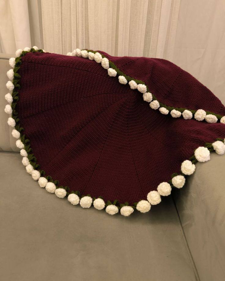 قابل للتنفيذ 
الحجم الصغير 25
الوسط 50
الكبير 75

الصغير نص متر ب نص متر 
الوسط متر بمتر
الكبير مترتين بمترتين
للتواصل 
+9647778834460
