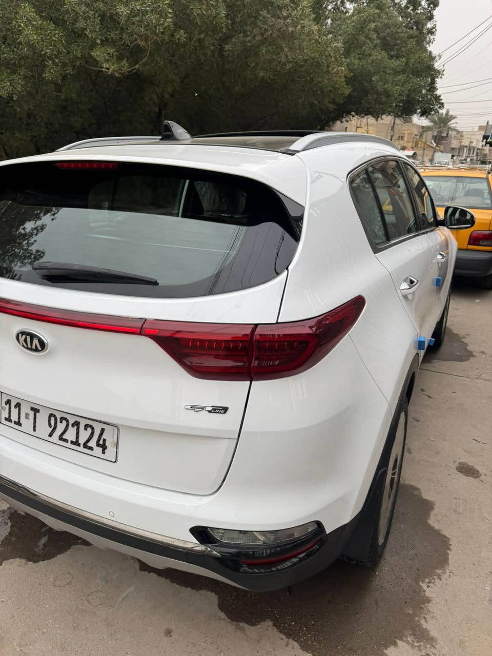 السلام عليكم 
سبورتج جي تي لاين اعلى مواصفات 
السيارة مكفوله كفاله عامه ماشيه 41 الف 
مكان السيارة بغداد الجديده 
*********** بغداد, العراق
