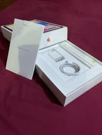 آيباد ١٠ • ٦٤ • بطاريه ٩٠