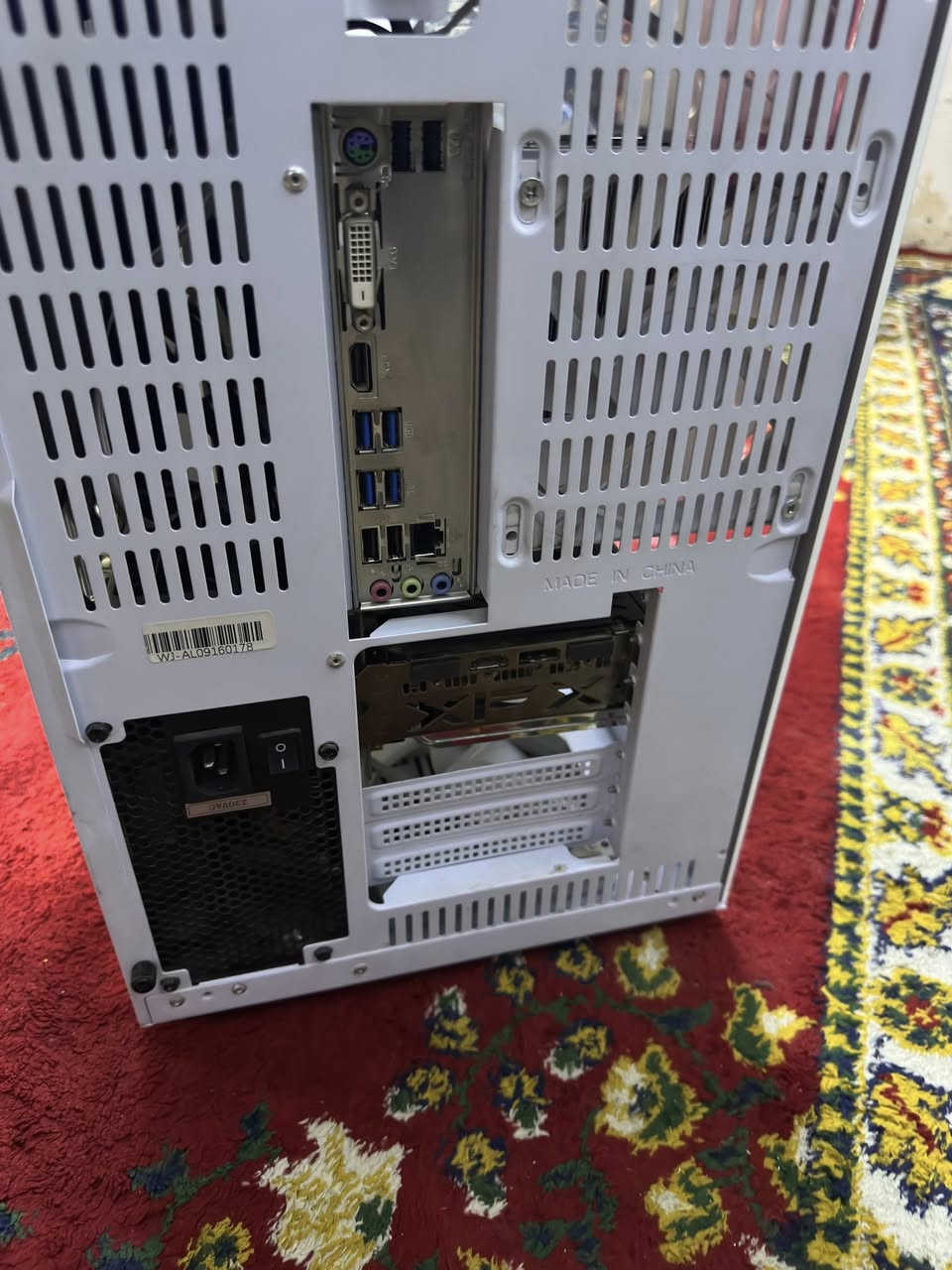 💻 المواصفات:
معالج Ryzen 5 5600X
كرت شاشة XFX RX 5700 XT – 3 Fans
مذربورد B450
رام 32GB (2×16GB)
تخزين M.2 NVMe 1TB
مبرد هواء Deepcool
باور سبلاي  700w
كيس عادي
⚡ الجهاز شغال تمام 100%
🎮 يشغّل الألعاب الثقيلة على إعدادات عالية
💼 مناسب للمونتاج، التصميم، والبرمجة للاستفسار *********** سعر 850 وبيها مجال
