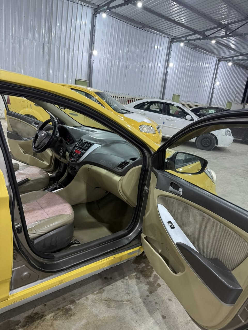 اكسنت 2013 خليجي بيع او مراوس
$78
كير ومحرك وتري وصدر وتبريد وتخم تاير كلة جديد
محرك 1600
هزة وسنوية ورقم وغرامات وهيئة كلة جديد
السعر 78 $
العنوان جديدة الشط قرب مرور الحسينية او قرب
سيطرة الغالبية
***********
