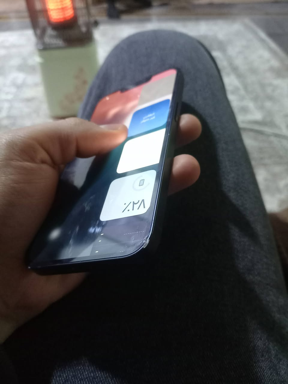 متاح ايفون ١٣ عادي وايفون آر هم للبيع الجهازين ما مفتوحات ثنينهن ما مفتوحات ال١٣ بطاريته ٩٠ وبي شويه زلق من جوه والآر بطاريته ٧٠ مكاني بني منصور رقمي ***********
